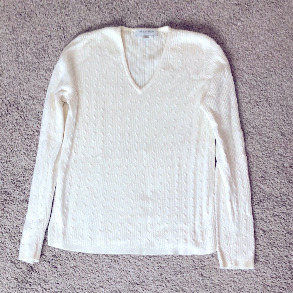 Cream colored Ann Taylor sweater in fine cable knit